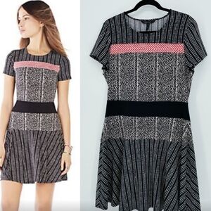 BCBGMAXAZRIA Kristin Fit Flare Dress Short Sleeve Stretch Round Neck